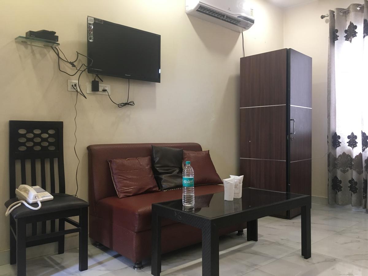 Oyo 12976 Hotel New Fiza Jammu Exterior photo